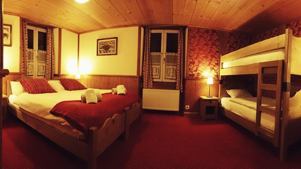Family B&B Le Vieux Chalet Шато-д'Э Номер фото