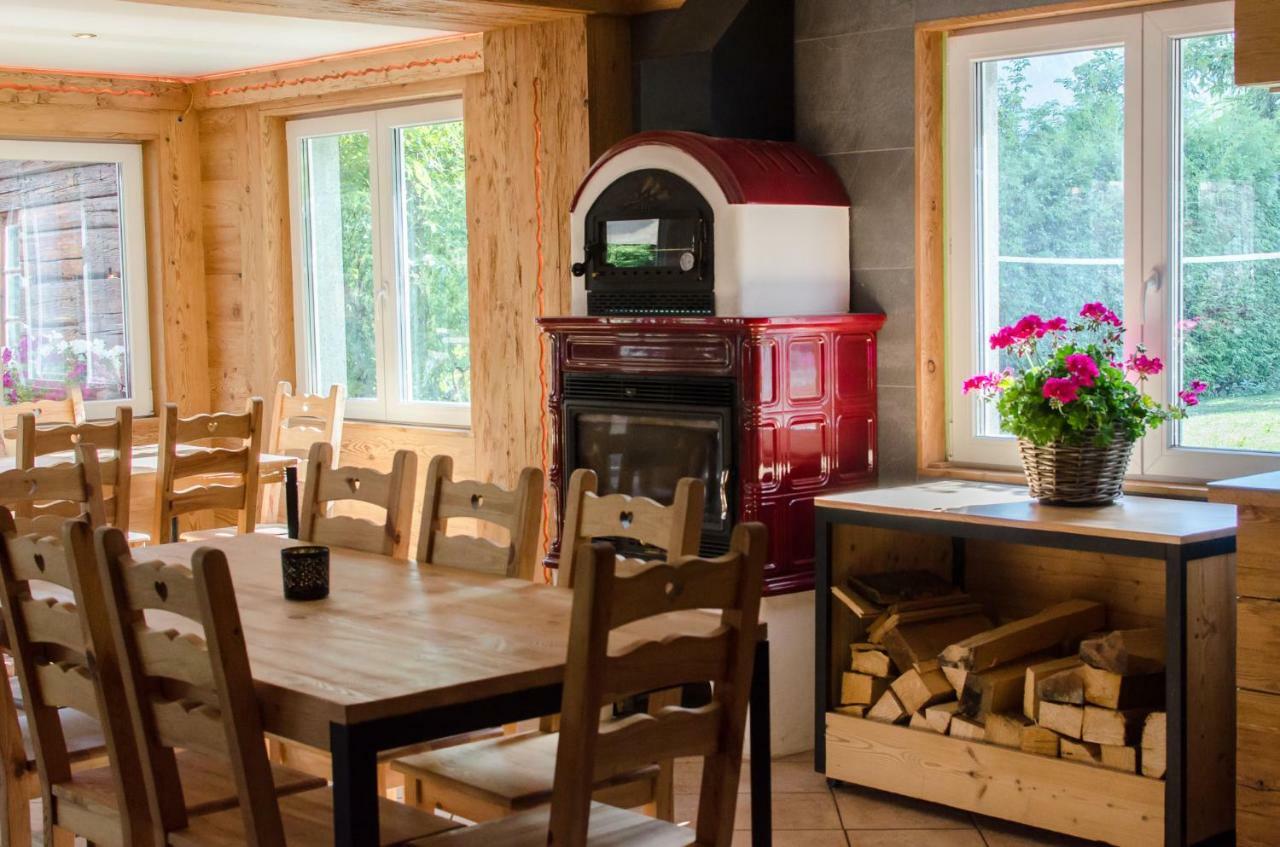 Family B&B Le Vieux Chalet Шато-д'Э Экстерьер фото